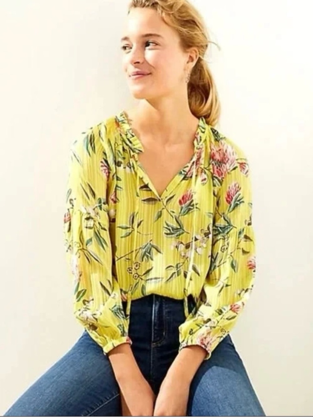 Women’s LOFT Yellow Floral Ruffle Long Sleeve Pleated Blouse Peasant Size Medium